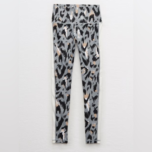 ♥️Aerie Grey Paintstroke Move High Waisted Track 7/8 Legging Womens Sz Medium - Picture 1 of 12